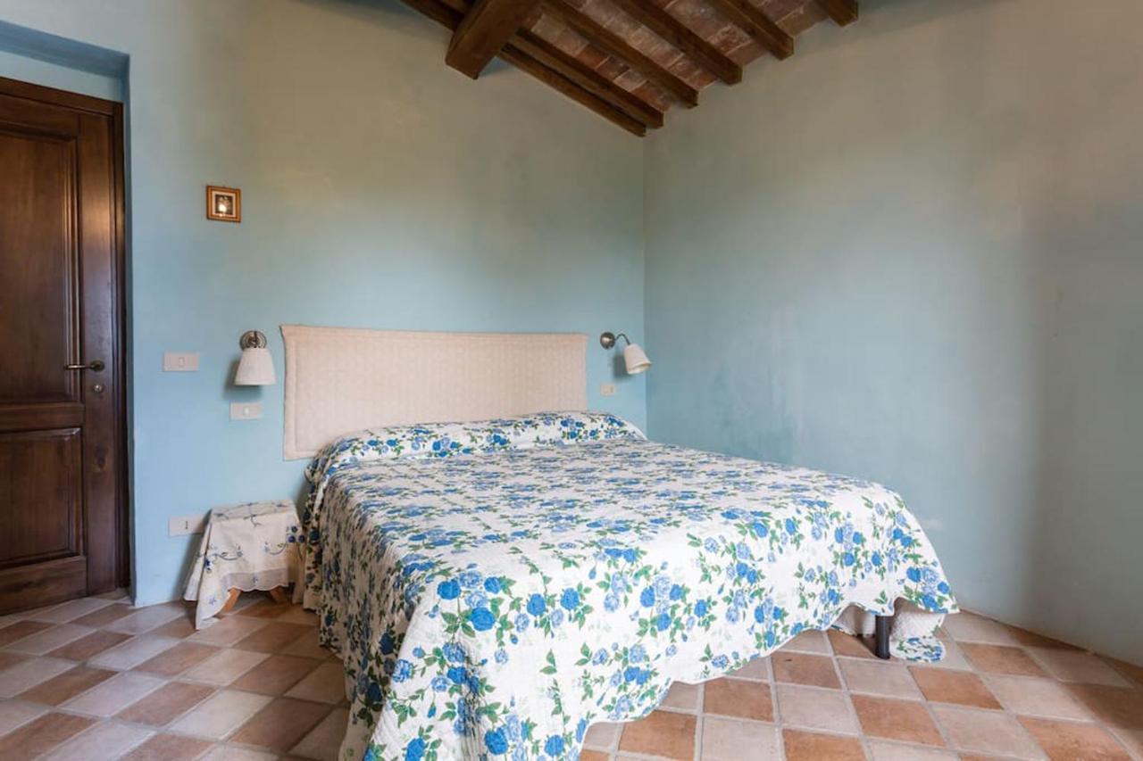Agriturismo Il Poggio Degli Scoiattoli Perugia Exteriör bild