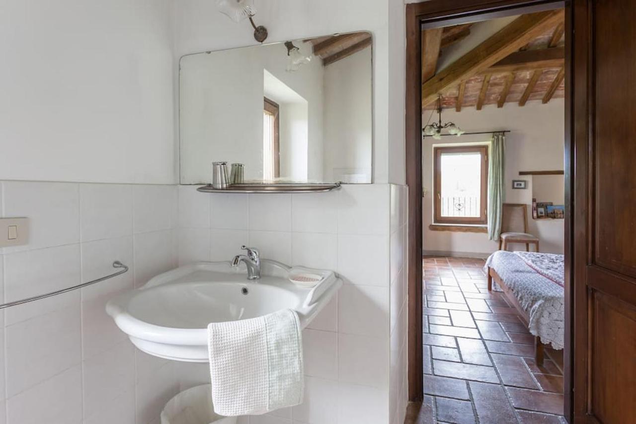 Agriturismo Il Poggio Degli Scoiattoli Perugia Exteriör bild