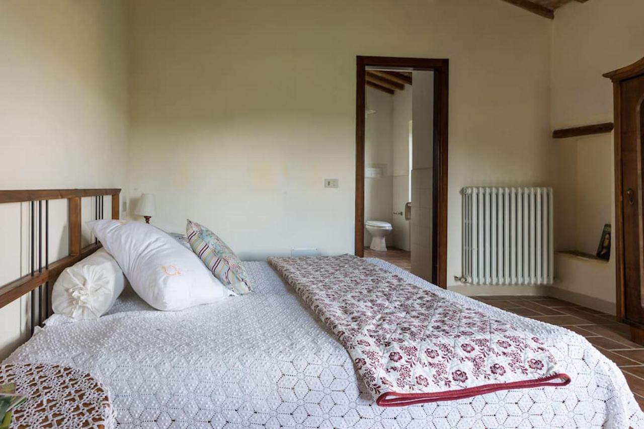 Agriturismo Il Poggio Degli Scoiattoli Perugia Exteriör bild